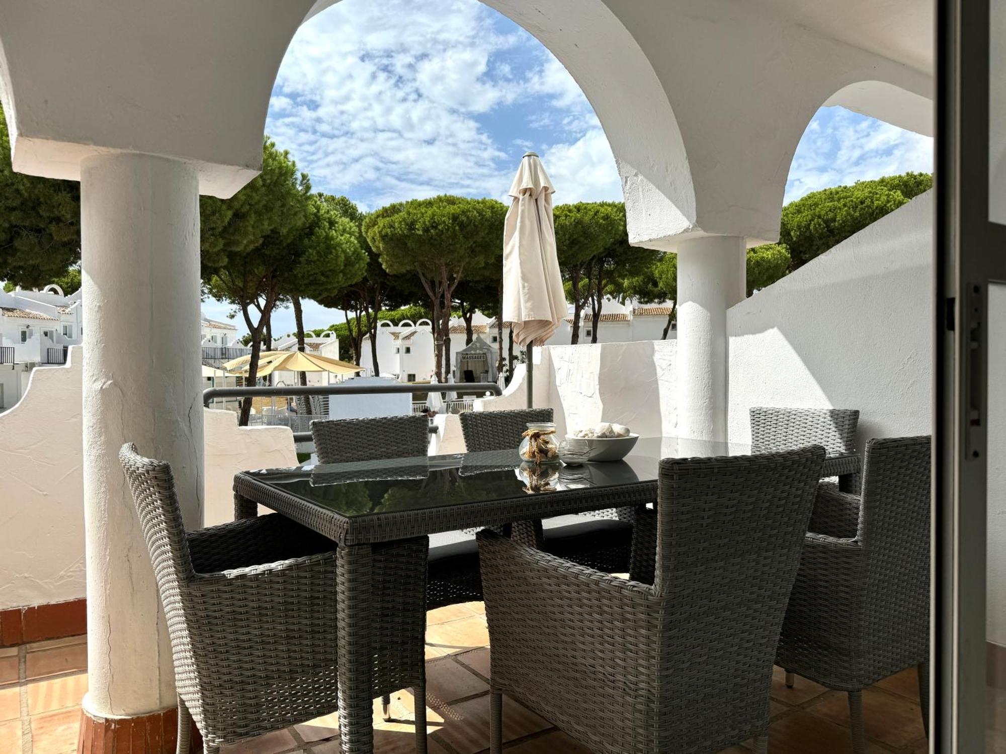 Casa Naranja, Cabopino 2 Pools & Heated Indoor Pool Apartamento Marbella